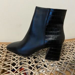 ALDO snake skin leather boot